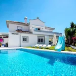 Rent 5 bedroom house of 288 m² in Marbella