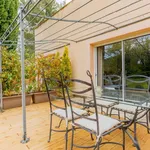 Maison de 262 m² avec 7 chambre(s) en location à Aix-en-Provence