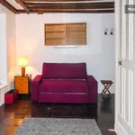 Rent 1 bedroom apartment of 23 m² in Paris