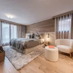 Appartement de 246 m² avec 8 chambre(s) en location à Courchevel