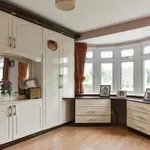 Rent 3 bedroom house in Reigate and Banstead