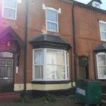 Rent 2 bedroom flat in Birmingham