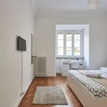 Rent 6 bedroom apartment in lisbon