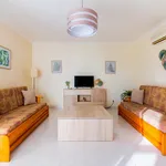 Rent 1 bedroom apartment of 70 m² in Albufeira