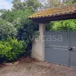 Rent 4 bedroom house of 70 m² in Fiumicino