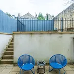 Rent 3 bedroom house in Bath