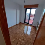 Alquilo 5 dormitorio apartamento de 134 m² en Valladolid