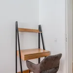 Rent 3 bedroom apartment of 72 m² in Berlin