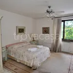 Rent 5 bedroom house of 120 m² in Brenzone sul Garda