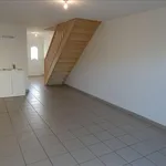 Rent 3 bedroom apartment of 68 m² in BordeauxT