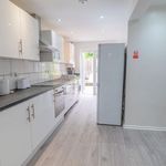 Rent 5 bedroom house in West Midlands