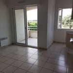 Rent 3 bedroom apartment of 72 m² in Échillais