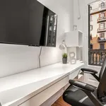 Rent a room of 120 m² in barcelona