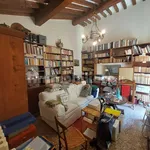 Rent 5 bedroom apartment of 140 m² in Bologna