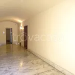 Rent 2 bedroom apartment of 80 m² in Torino