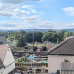 Rent 3 bedroom flat in Malvern Hills