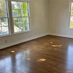 Rent 2 bedroom apartment of 119 m² in Burbank