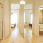 Rent 3 bedroom apartment in Lisbon