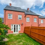 Rent 3 bedroom house in South East England