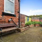 Rent 3 bedroom flat in Yorkshire And The Humber