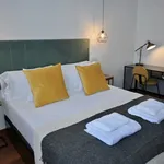 Alquilo 4 dormitorio apartamento de 1507 m² en Madrid