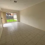 Rent 3 bedroom apartment in Lalor