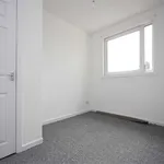 Rent 2 bedroom flat in West Dunbartonshire