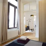 Rent 1 bedroom apartment of 60 m² in brussels