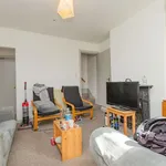 Rent 4 bedroom flat in West Midlands