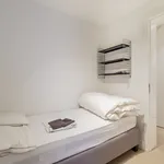 Appartement de 130 m² avec 6 chambre(s) en location à Saint-Gilles - Sint-Gillis