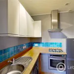 Rent 2 bedroom house in Edinburgh