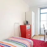 Rent a room in lisbon