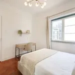 Rent a room in lisbon