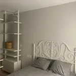 Rent 4 bedroom apartment in Alicante