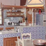 Rent 10 bedroom house of 600 m² in Appiano Gentile