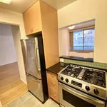 Rent 2 bedroom apartment of 118 m² in New York