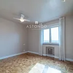 Rent 1 bedroom house of 181 m² in Madrid