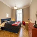 Pronajměte si 2 ložnic/e byt o rozloze 70 m² v Prague