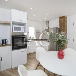 Rent 4 bedroom apartment of 90 m² in Valencia