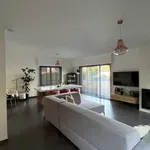 Rent 2 bedroom house of 1025 m² in Gavere