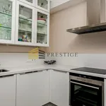 Rent 3 bedroom apartment of 93 m² in Śródmieście