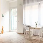 Rent 1 bedroom apartment in milan