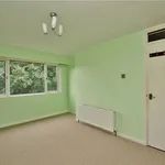 Rent 3 bedroom house in Rushmoor