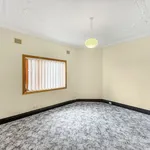 Rent 3 bedroom house in WOLLONGONG