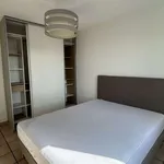 Rent 3 bedroom apartment of 59 m² in Marseille