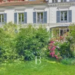 Rent 14 bedroom house of 296 m² in Vaucresson