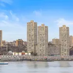 Rent 3 bedroom apartment of 144 m² in New York