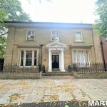 Rent 2 bedroom flat of 66 m² in Wakefield