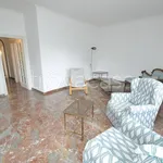 Rent 4 bedroom apartment of 120 m² in Roma