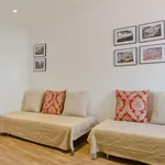 Rent 1 bedroom apartment in Lisbon